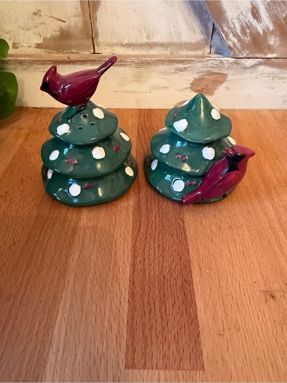 Cardinal Christmas Tree Salt & Pepper Shakers
